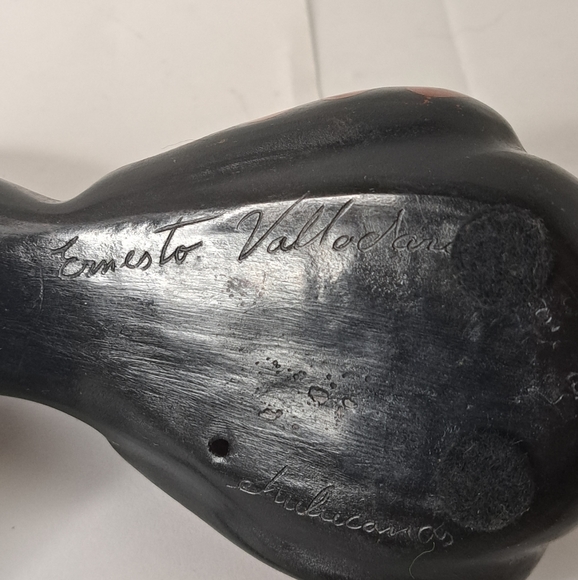 Vintage Primitivo Peruvian Art Bird Figurine Dove Set Of 2 Signed Black Peru - Picture 3 of 7